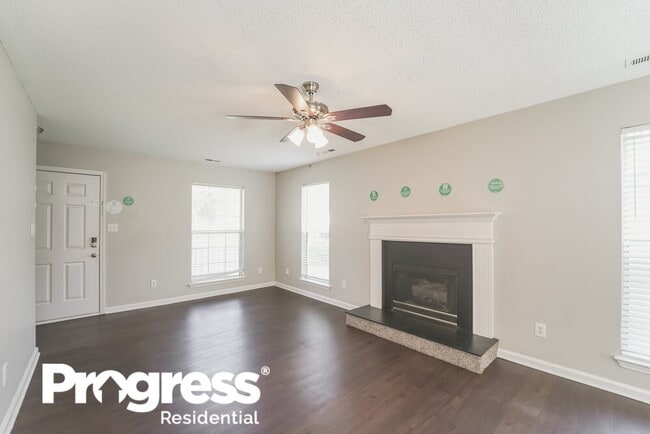 Building Photo - 10109 Sparkling Brook Ct