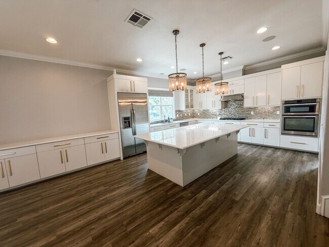 Foto del edificio - 1329 Bayberry View Ln