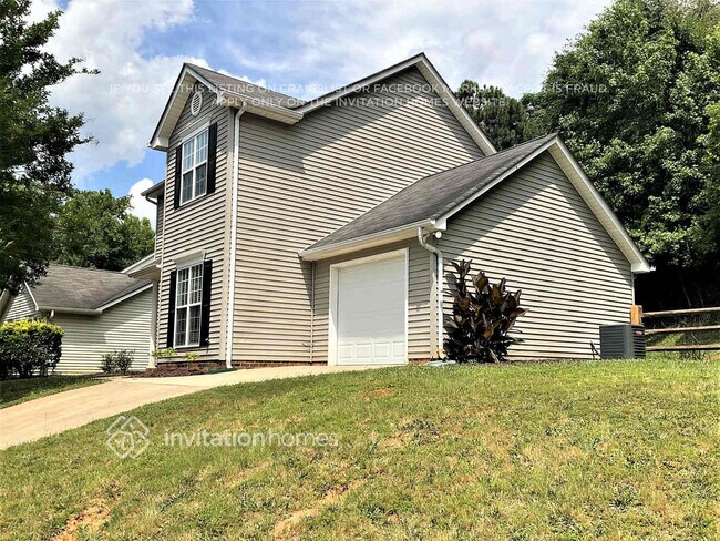 Foto del edificio - 4703 Bancroft Pl