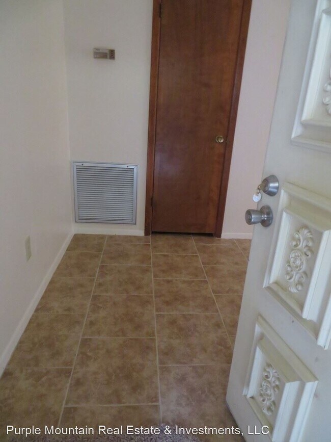 Building Photo - 2 br, 2 bath House - 2930 Sundown Road