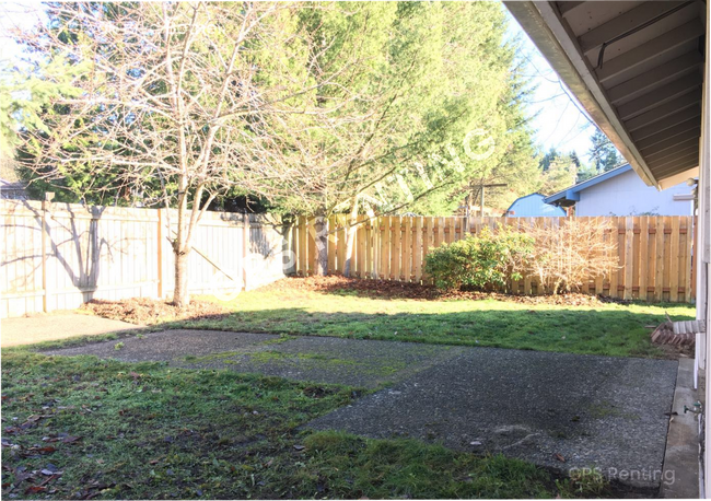 Building Photo - 17813 Brook Blvd