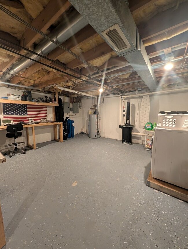 Building Photo - 104 Hartford Ave E