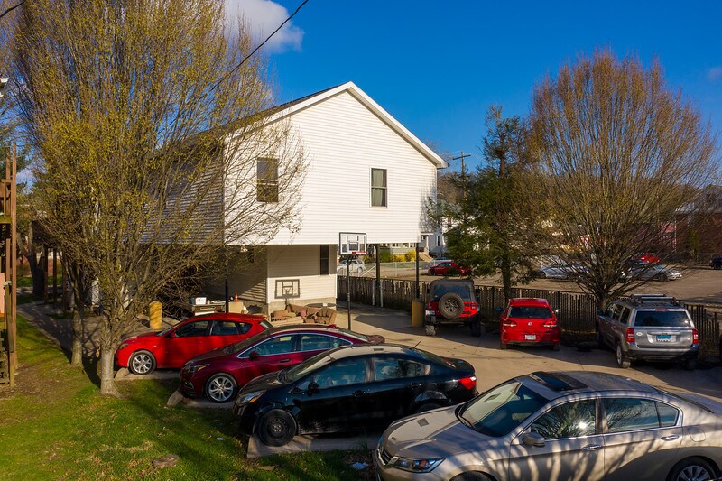 10 Elliott St, Athens, OH 45701 House Rental in Athens, OH