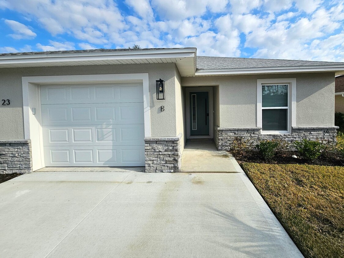 Primary Photo - Move-In Ready! Stunning 3-Bedroom Home wit...