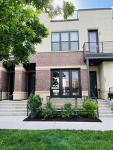 Building Photo - 713 S Logan St