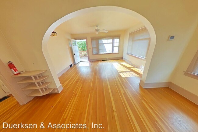 Building Photo - 3 br, 1 bath House - 342 NW 21st St