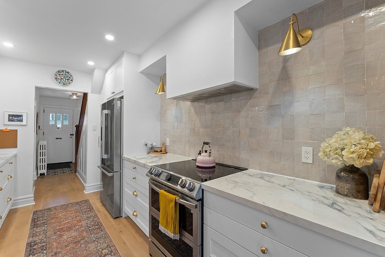 Photo principale - 16 Springdale Blvd