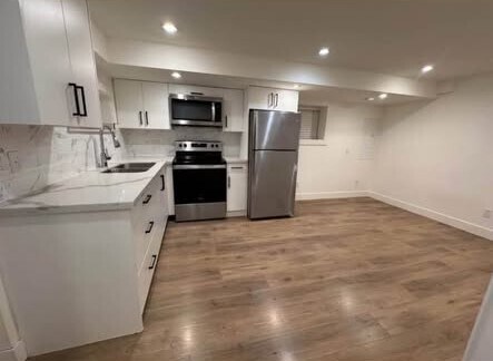 Photo du bâtiment - 11 Howard Av