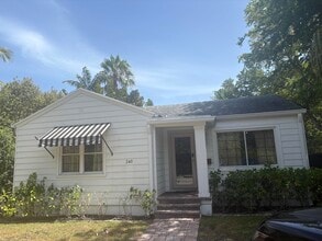 Building Photo - 240 Almeria Rd