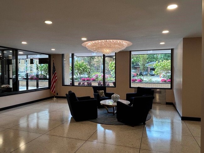 Foto del edificio - 6600 JFK Blvd E