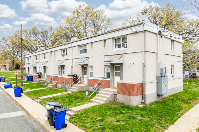 Building Photo - Bright Hope Community