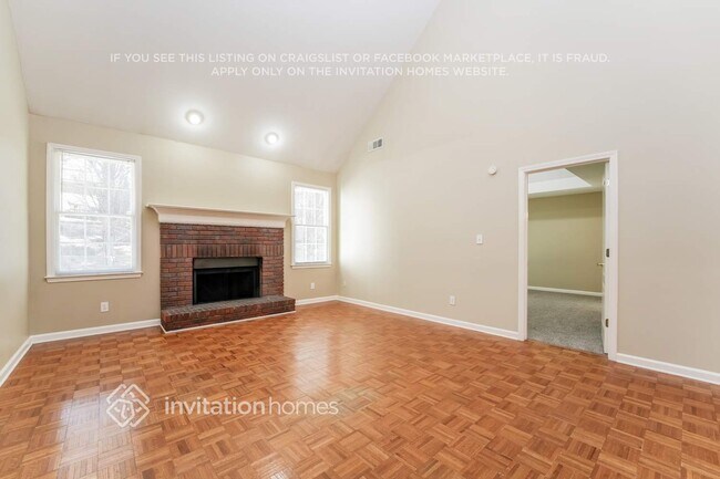 Foto del edificio - 2475 Harbin Springs Cove