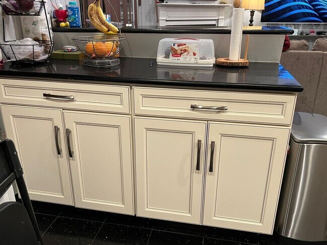 Foto del edificio - 93 Banyan Blvd