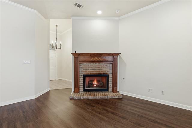 Foto del edificio - 1404 Chaucer Dr