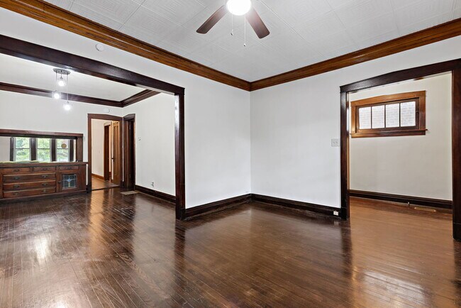 Foto del edificio - 7424 S Blackstone Ave