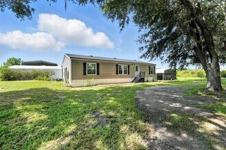 Building Photo - 8218 Pine Island Rd