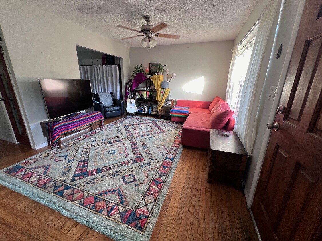 Living Room to Office/3rd Bedroom - 1482 Innes Avenue