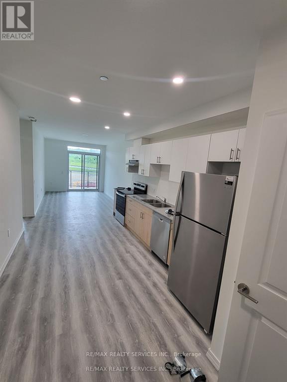 Building Photo - 181 Elmira Rd S