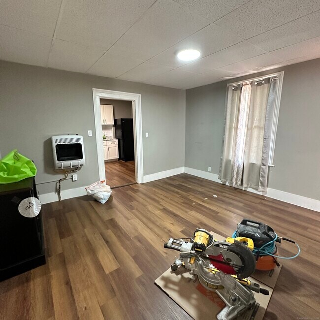 Foto del edificio - 27 Manhan St