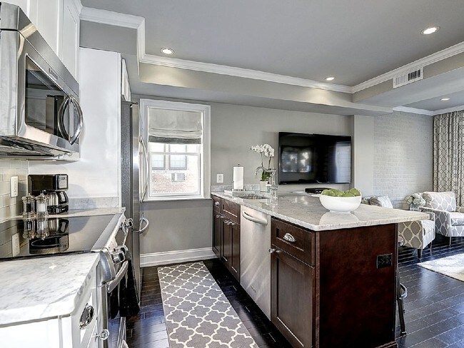 Foto del edificio - 418 Seward Sq SE