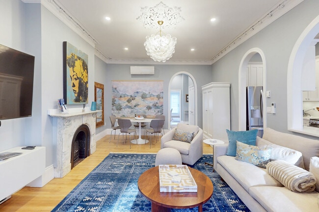 Building Photo - 86 Worcester St