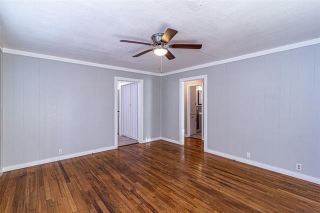 Building Photo - 1413 N Ross Ave