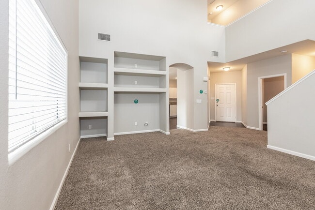 Foto del edificio - 2845 Woodland Park Ave