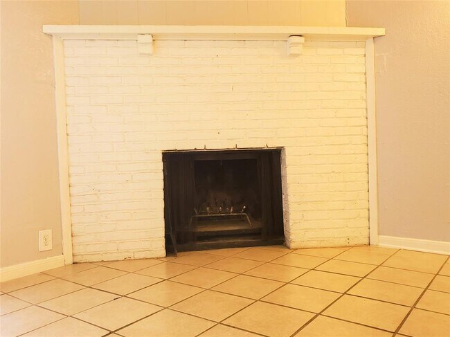 Building Photo - 109 Highland Park Ct
