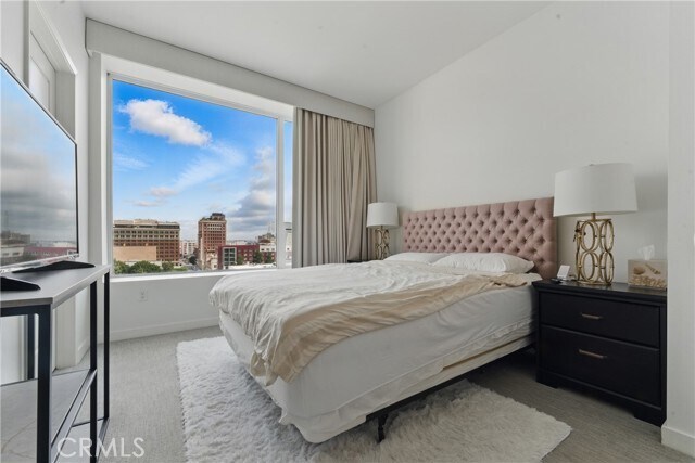 Foto del edificio - 1050 S Grand Ave