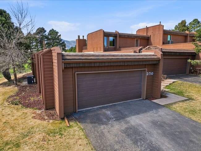 Building Photo - 3710 Camels Ridge Ln