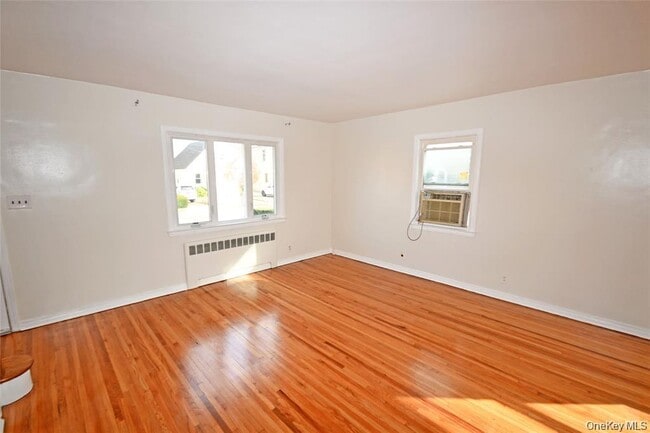 Building Photo - 1047 N 7th St