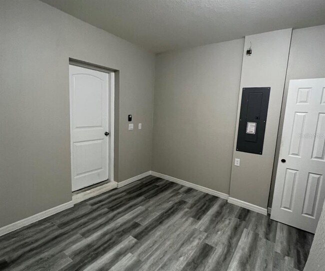 Foto del edificio - 13286 Pontoon Rd