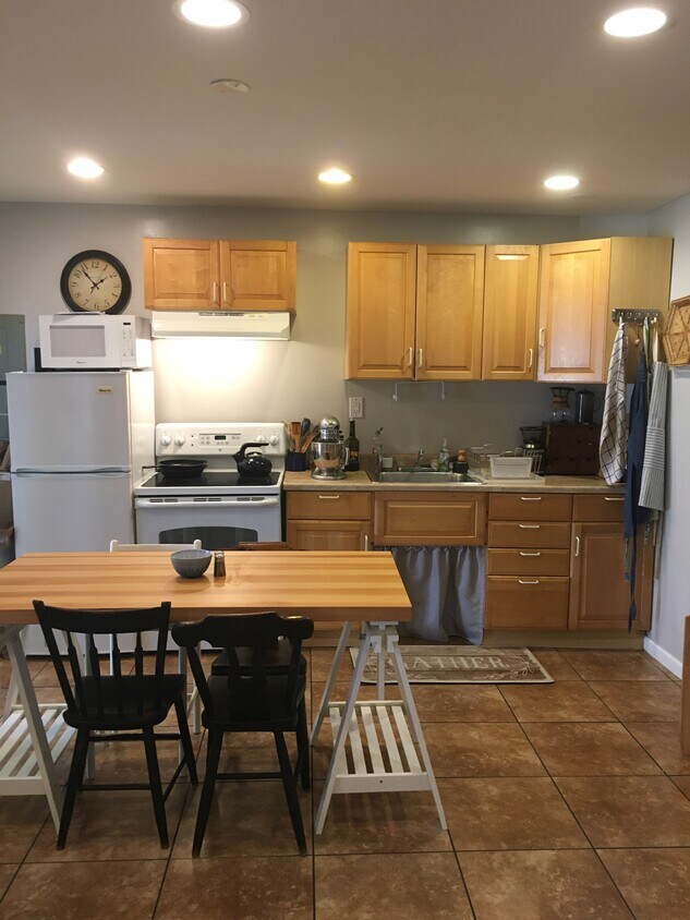 13560 Jasper Ln, Clifton, VA 20124 Townhome Rentals in Clifton VA