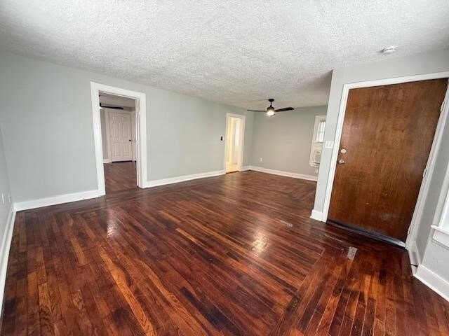 Foto del edificio - 1118 W 16th St