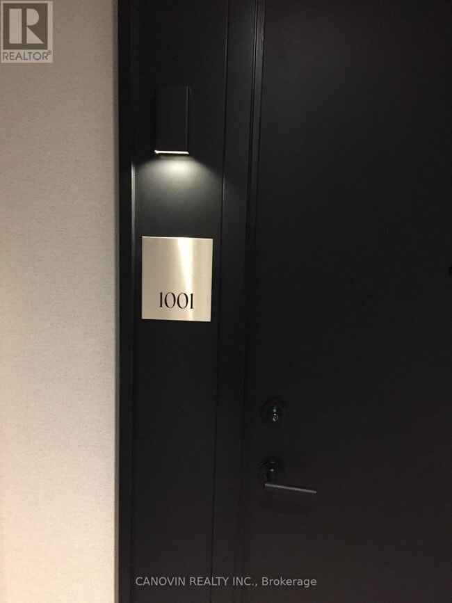 Building Photo - 125 Redpath Ave