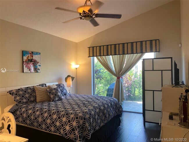 Foto del edificio - 1154 NW 116th Ave