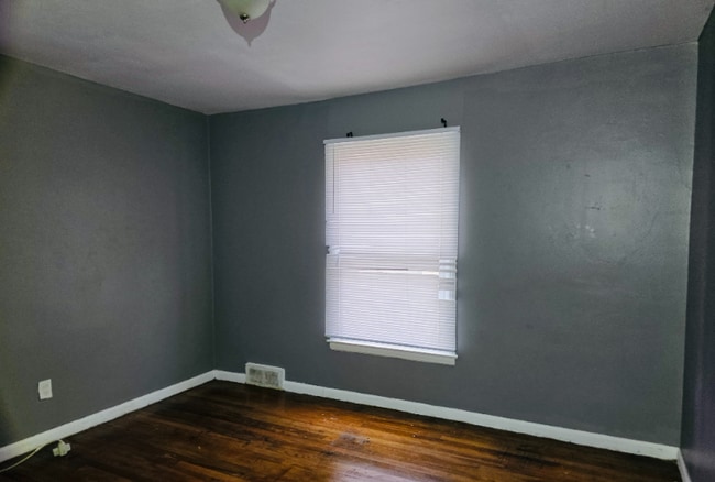 Building Photo - 18582 Edinborough Rd