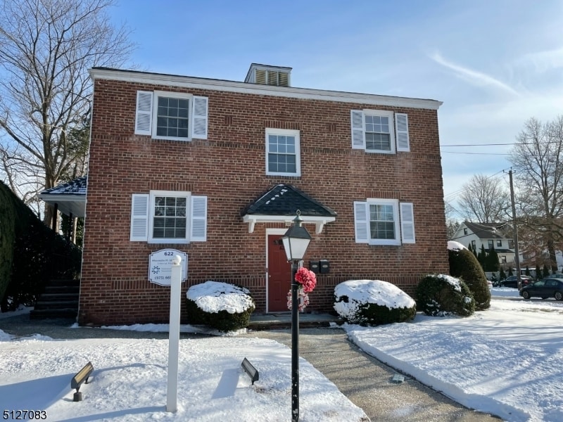 622 Franklin Ave Unit 1, Nutley, NJ 07110 Room for Rent in Nutley, NJ