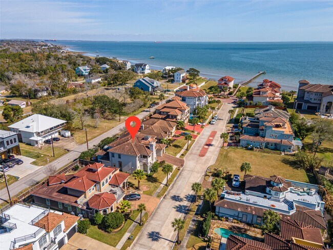 Foto del edificio - 538 Villa Dr