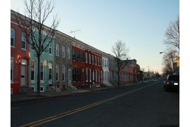 Building Photo - 1500-1560 N Carey St