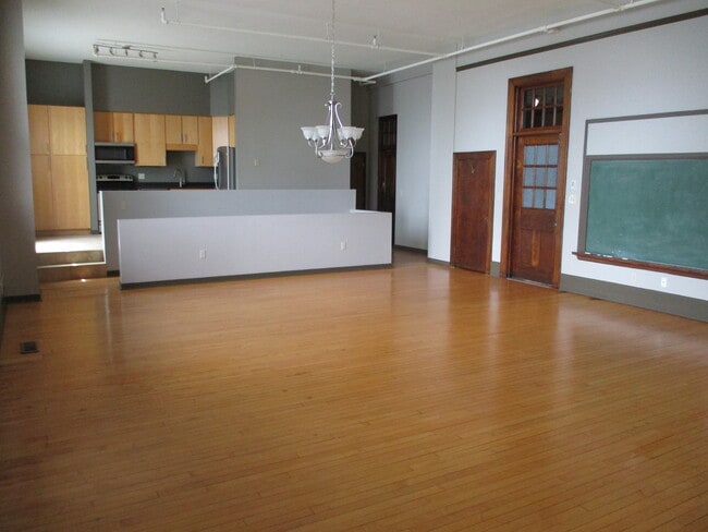 Apartment 208 - Grant School Lofts