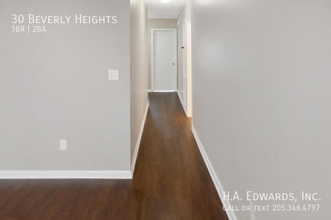 Building Photo - 30 Beverly Heights