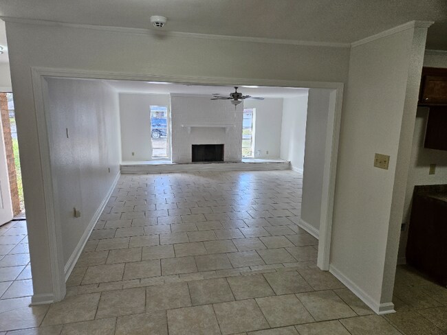 Foto del edificio - 3114 Vancouver Dr