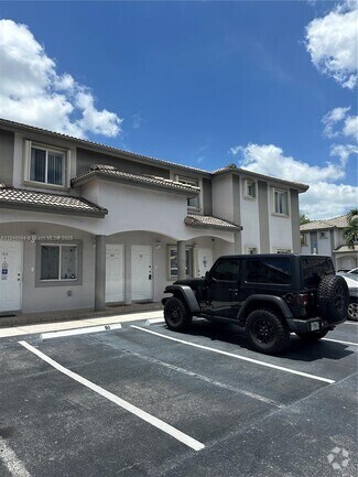 Building Photo - 5705 NW 109th Ave