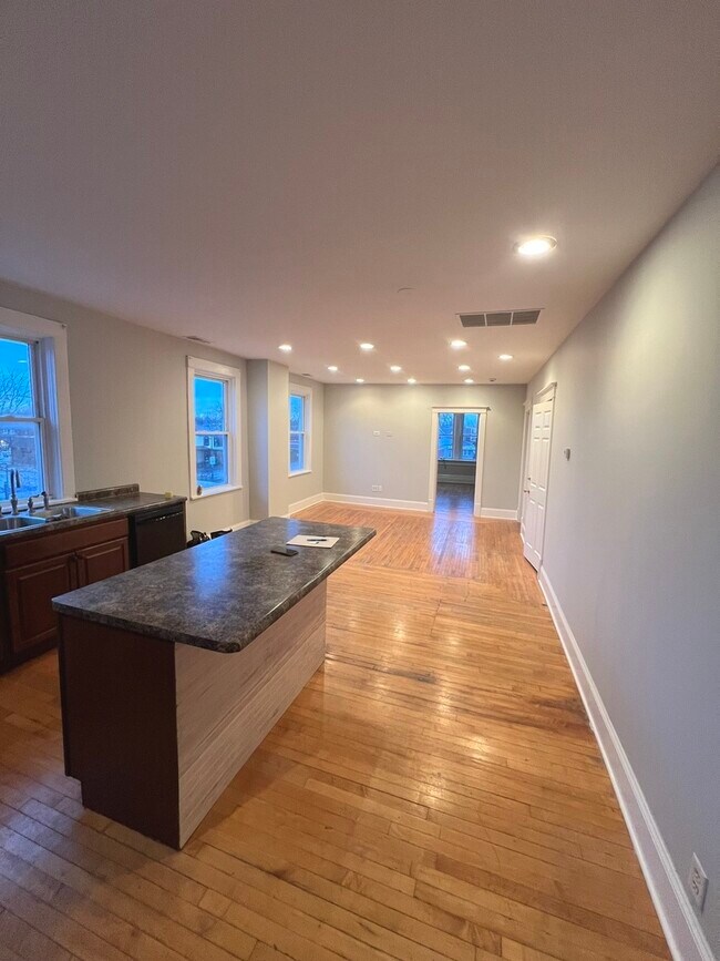 Foto del edificio - 416a W Virginia St