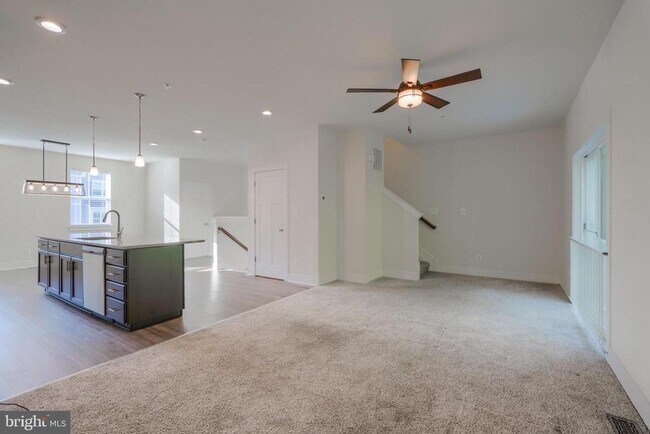 Foto del edificio - 617 Snapdragon Ct