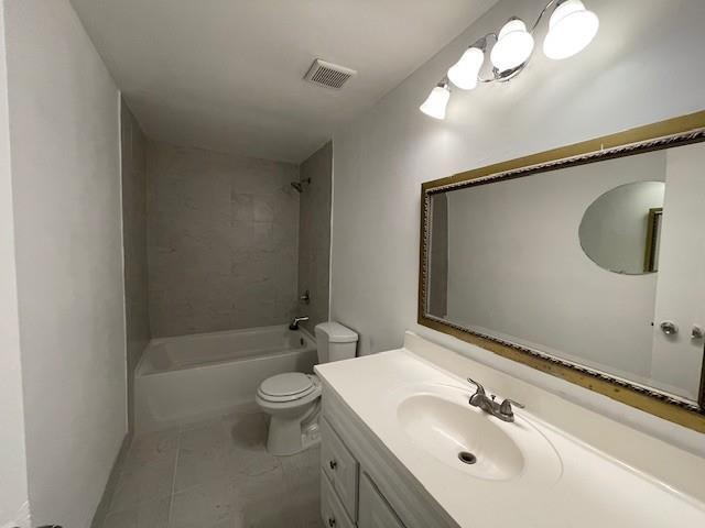 Foto del edificio - 56 Wooded Ct