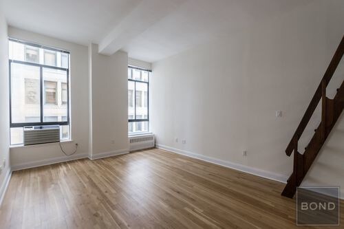 Primary Photo - 5 Astor Pl