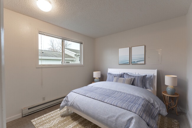 Building Photo - Stanford Apartments