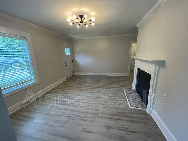Foto del edificio - 1318 Bethel Rd